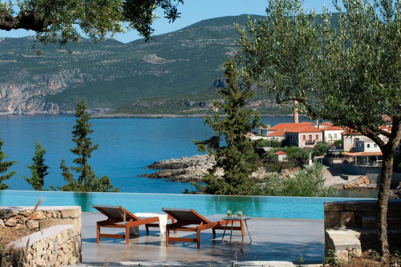 Diapori Suites Hotel Kardhamili Esterno foto