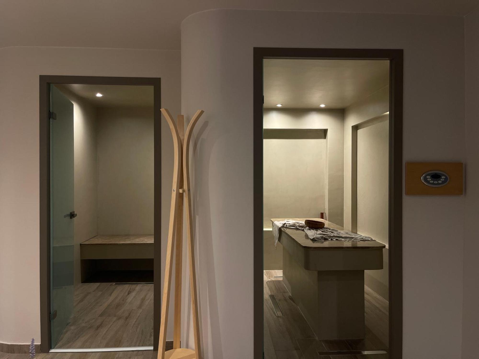 Diapori Suites Hotel Kardhamili Esterno foto