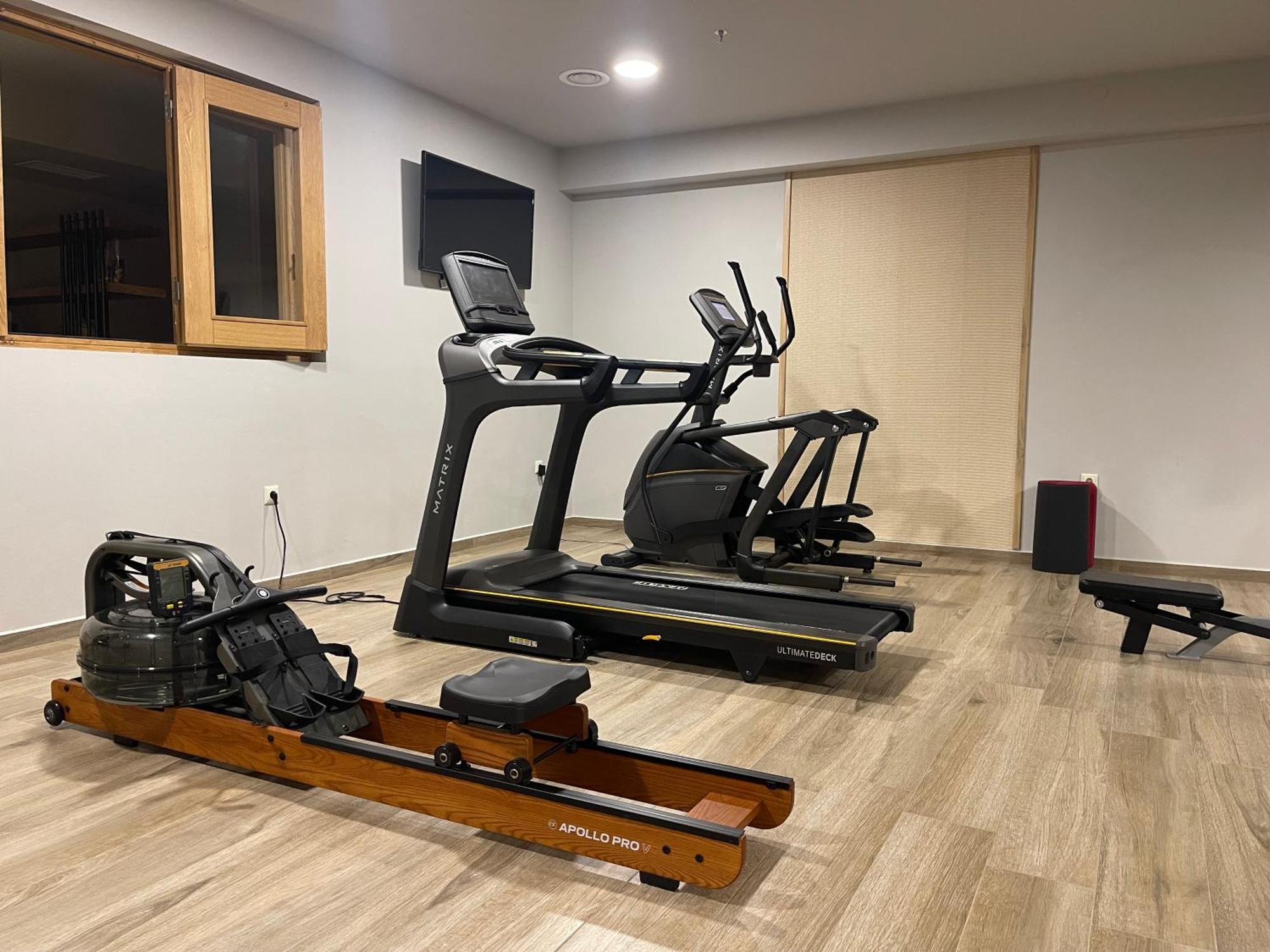 Diapori Suites Hotel Kardhamili Esterno foto